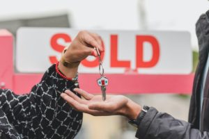 How do you make an offer on a property